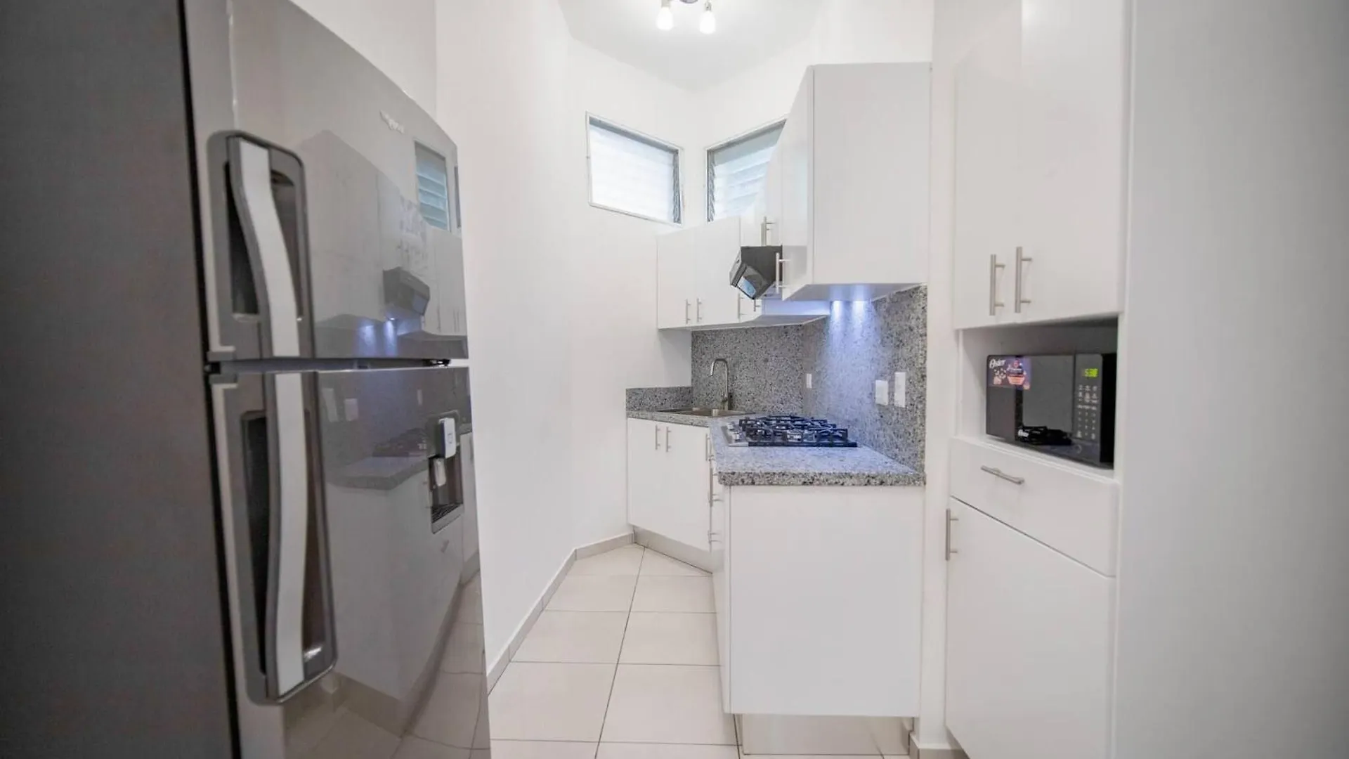 Plaza Achim 6A, Modern Apt 250M From Sosua Beach
