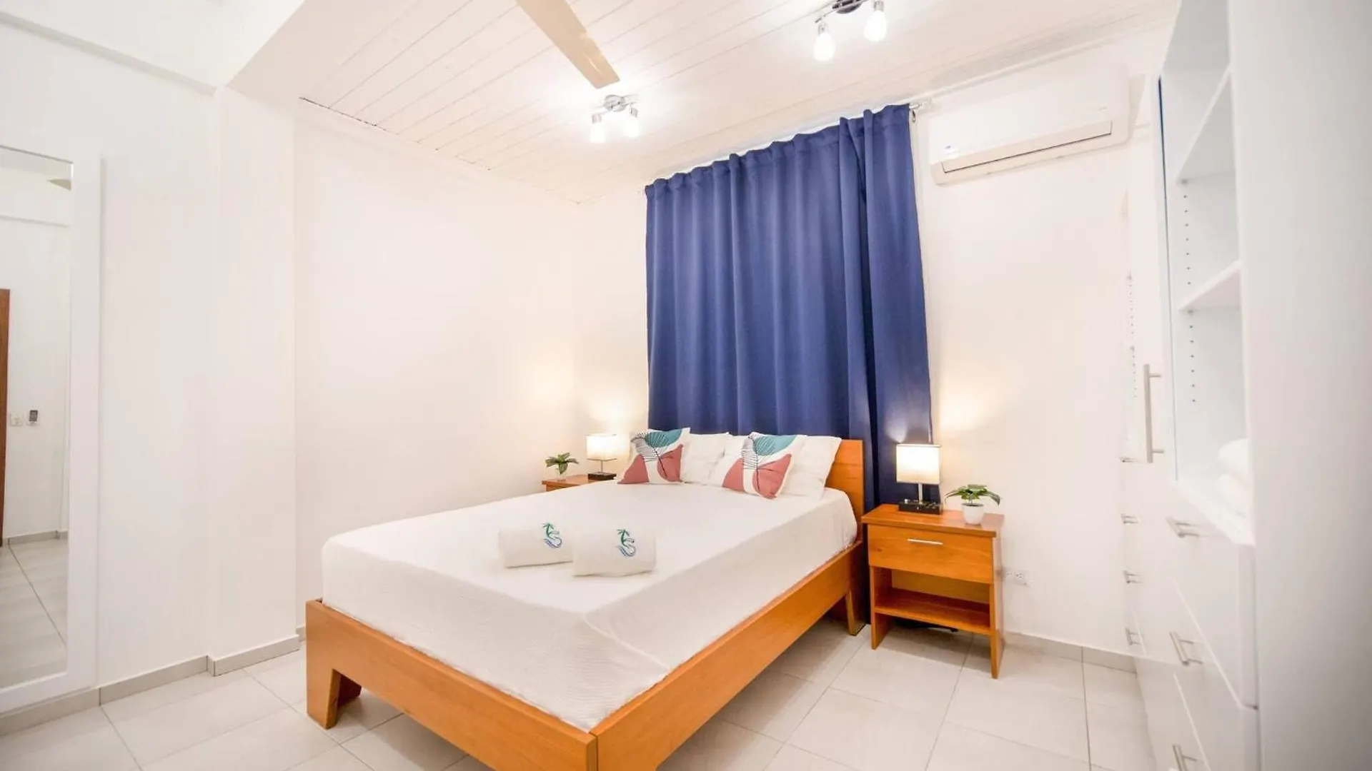 Plaza Achim 6A, Modern Apt 250M From Sosua Beach 아파트